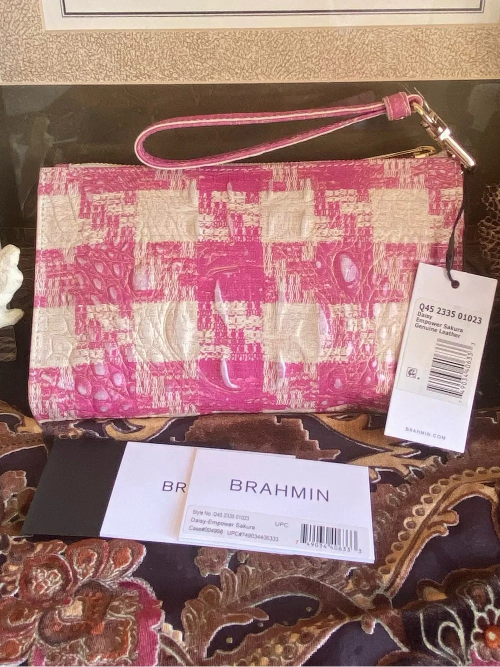 💕👛🌸BCA COLLECTION Brahmin EMPOWER SAKURA DAISY Wristlet / Clutch / Makeup Bag